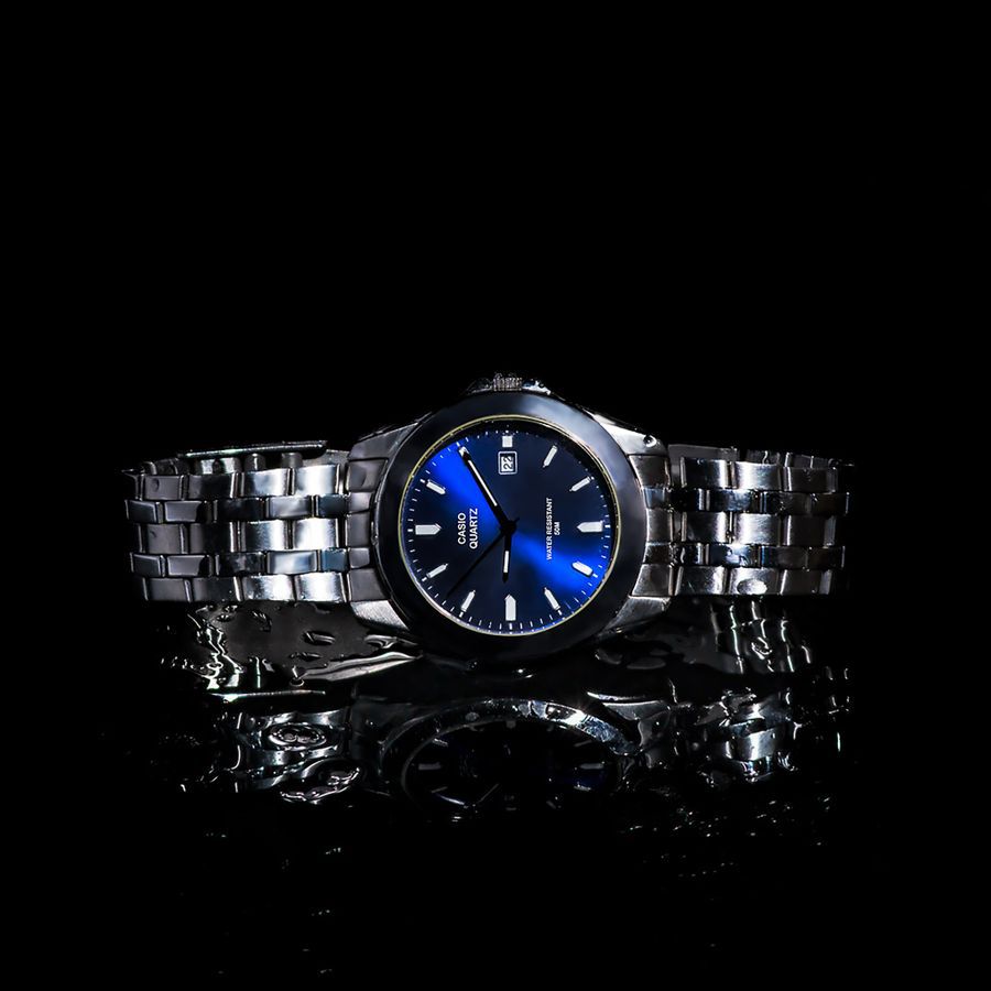 Royal Blue Steel Bracelet Watch